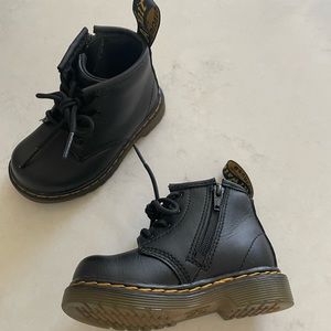 Dr Martens TODDLER 1460 SOFTY T LEATHER LACE UP BOOTS US 6